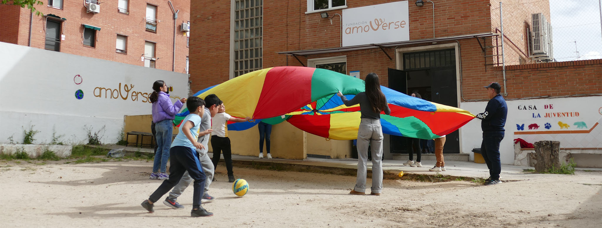 Jugar para construir paz: reivindicamos el derecho al juego y la protección en el Día Mundial de la Infancia