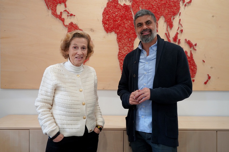 Julia Navarro conversa con Nico Castellano: “Las personas migrantes no son pobrecitos, son personas con derechos”