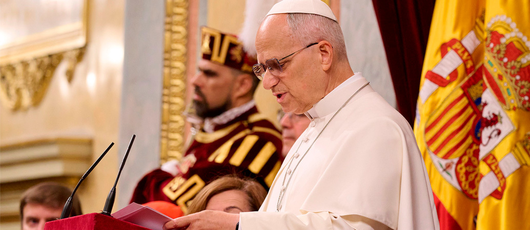 EL PAPA ALERTA DEL DRAMA MIGRATORIO, PIDE UNA RESPUESTA BASADA EN LA ACOGIDA Y RECUERDA QUE LA DEMOCRACIA SE VACÍA CUANDO SE OLVIDA EL BIEN COMÚN