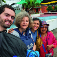 voluntarios en la calle